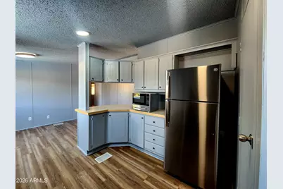 455 W Green Road, Morristown, AZ 85342 - Photo 18