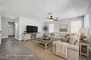 1098 S Roca St, Gilbert, AZ 85296 - Photo 4