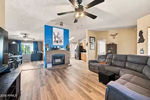 9945 N Penworth Dr, Casa Grande, AZ 85122 - Photo 4