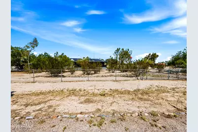 9945 N Penworth Drive, Casa Grande, AZ 85122 - Photo 10