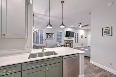 4236 E Tether Trail, Phoenix, AZ 85050 - Photo 12