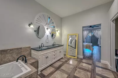 4236 E Tether Trail, Phoenix, AZ 85050 - Photo 32