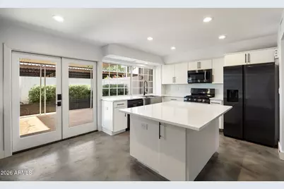 4208 N Parkway Avenue, Scottsdale, AZ 85251 - Photo 8