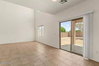 6007 W Jones Avenue, Phoenix, AZ 85043 - Photo 12