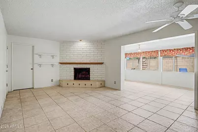 2302 E Lincoln Circle, Phoenix, AZ 85016 - Photo 10
