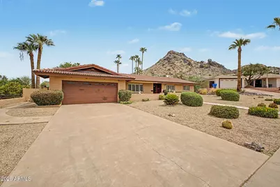 2302 E Lincoln Circle, Phoenix, AZ 85016 - Photo 2