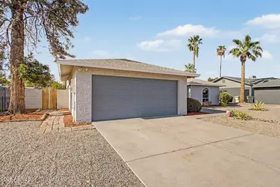4854 W Cinnabar Avenue, Glendale, AZ 85302 - Photo 4