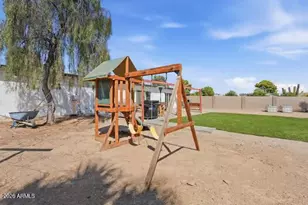 5529 W Angela Dr, Glendale, AZ 85308 - Photo 18