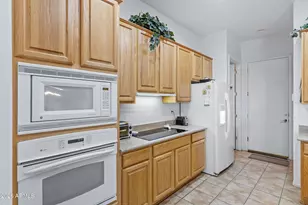 4665 E Blue Spruce Ln, Gilbert, AZ 85298 - Photo 8