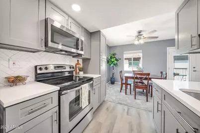1916 W Morningside Drive #118, Phoenix, AZ 85023 - Photo 2