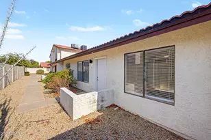 2824 E Waltann Ln, Phoenix, AZ 85032 - Photo 20