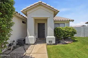 7116 N 81st Ln, Glendale, AZ 85303 - Photo 4