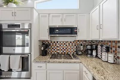 7116 N 81st Lane, Glendale, AZ 85303 - Photo 18