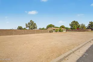 6402 E Princess Dr, Mesa, AZ 85205 - Photo 6