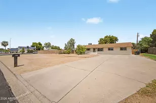 6402 E Princess Dr, Mesa, AZ 85205 - Photo 12