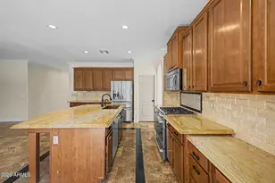 2737 W Glenhaven Dr, Phoenix, AZ 85045 - Photo 10