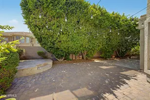 2737 W Glenhaven Dr, Phoenix, AZ 85045 - Photo 28