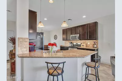 17579 W Cedarwood Lane, Goodyear, AZ 85338 - Photo 16