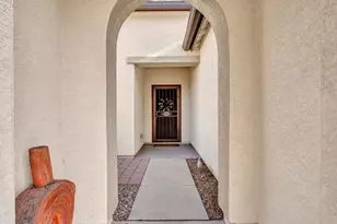 17579 W Cedarwood Ln, Goodyear, AZ 85338 - Photo 4