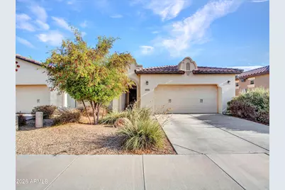 17579 W Cedarwood Lane, Goodyear, AZ 85338 - Photo 2