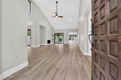 10061 E Calle De Cielo Circle, Scottsdale, AZ 85258 - Photo 2