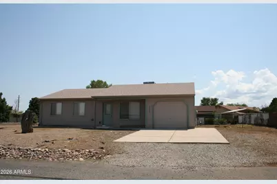8901 E Waco Court, Prescott Valley, AZ 86314 - Photo 2