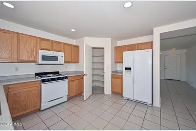 13201 N 126th Drive, El Mirage, AZ 85335 - Photo 12