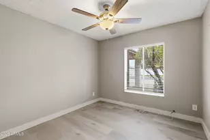 4625 N 75th Ln, Phoenix, AZ 85033 - Photo 16
