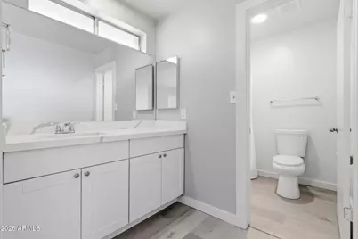 4625 N 75th Lane, Phoenix, AZ 85033 - Photo 22