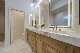 8100 E Camelback Rd, Scottsdale, AZ 85251 - Photo 38