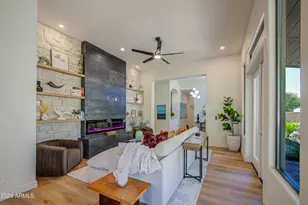 8100 E Camelback Rd, Scottsdale, AZ 85251 - Photo 16