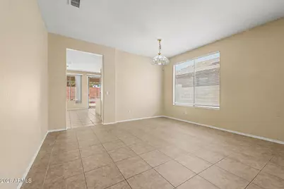 6622 W Golden Lane, Glendale, AZ 85302 - Photo 10