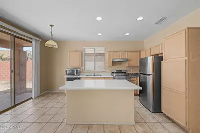 6622 W Golden Lane, Glendale, AZ 85302 - Photo 12