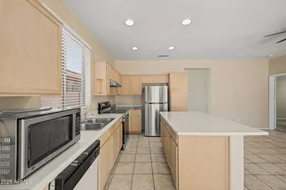 6622 W Golden Lane, Glendale, AZ 85302 - Photo 14