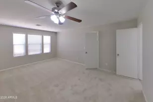 2626 W Spencer Run, Phoenix, AZ 85041 - Photo 6