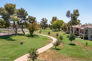 9745 N 95th St, Scottsdale, AZ 85258 - Photo 36