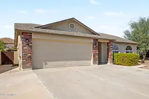 4986 E Magnus Dr, San Tan Valley, AZ 85140 - Photo 4