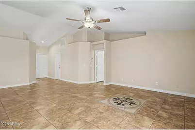 4986 E Magnus Drive, San Tan Valley, AZ 85140 - Photo 8