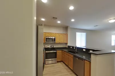 17307 W Monroe Street, Goodyear, AZ 85338 - Photo 6