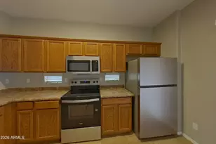 42542 W Lucera Ct, Maricopa, AZ 85138 - Photo 4
