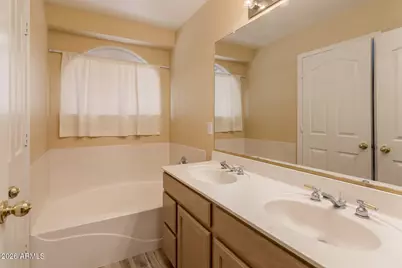 12566 W Palm Lane, Avondale, AZ 85392 - Photo 12