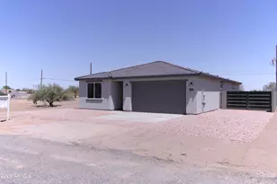 3220 W Solano Dr, Eloy, AZ 85131 - Photo 2