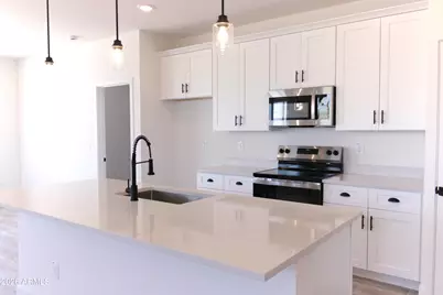3220 W Solano Drive, Eloy, AZ 85131 - Photo 4