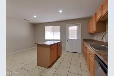 3234 W Larkspur Drive, Phoenix, AZ 85029 - Photo 4