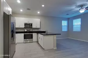 12564 W Hummingbird Terrace, Peoria, AZ 85383 - Photo 4