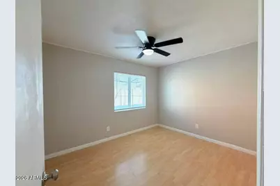 3033 W Caribbean Lane, Phoenix, AZ 85053 - Photo 14