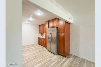 3033 W Caribbean Lane, Phoenix, AZ 85053 - Photo 8