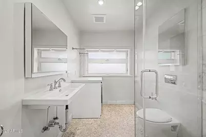 521 W Mariposa Street #Main, Phoenix, AZ 85013 - Photo 20