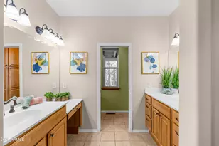 290 N Lodge Dr, Munds Park, AZ 86017 - Photo 18