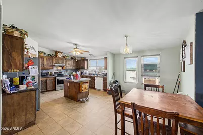 3142 W Lake Powell Drive, Casa Grande, AZ 85194 - Photo 10